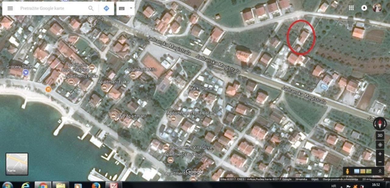 Apartman Turanj Exteriér fotografie